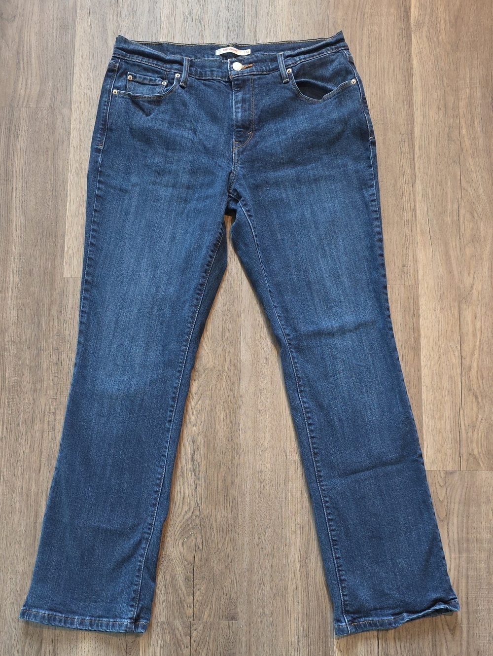 Levi's 505 Women's Straight Jeans in Medium Blue Denim 12